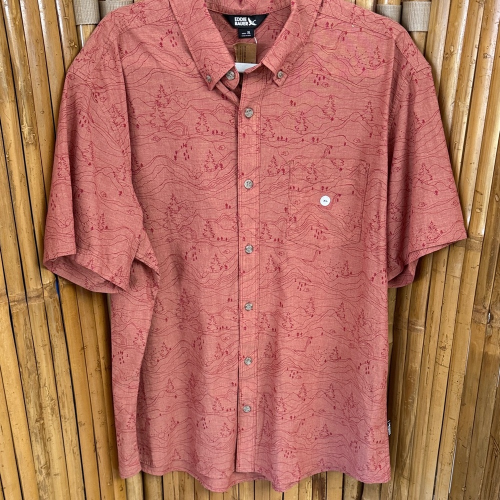 Eddie Bauer Men’s Short-Sleeve Button-Down Shirt in Rust with Subtle Print NWT